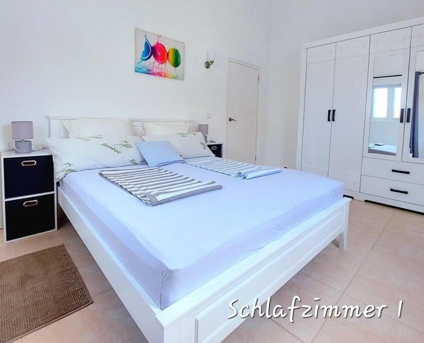 Casa Antonia Villapark Fontein Mit Salzwasserpool Exteriör bild